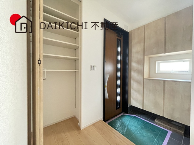 【玄関】 | 北本市緑4丁目　新築戸建　全1棟　1号棟
