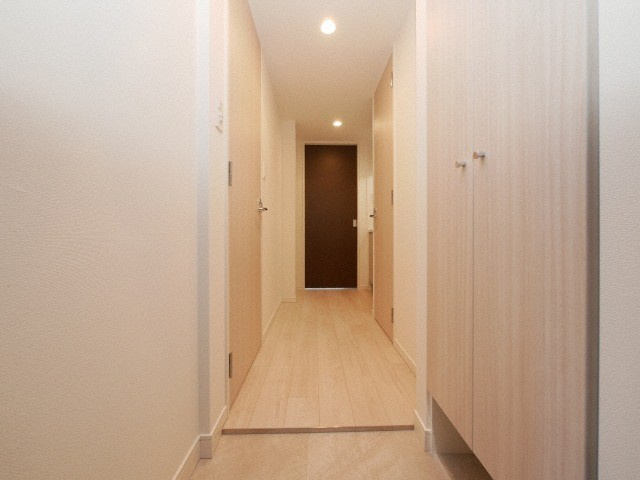 S-RESIDENCE福島grandeの玄関