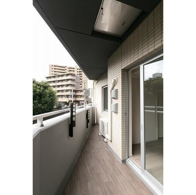 ブランズ川口本町のバルコニー