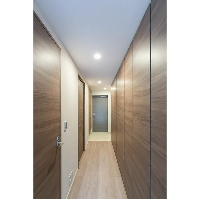 ブランズ川口本町の玄関
