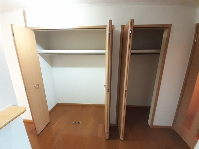 フェイバーレジデンスⅠの収納|小物を収納するのに便利です