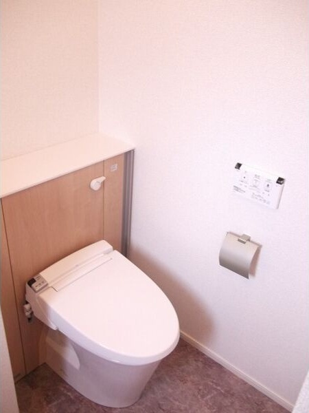エレガンス牛立のトイレ|落ち着いたトイレです