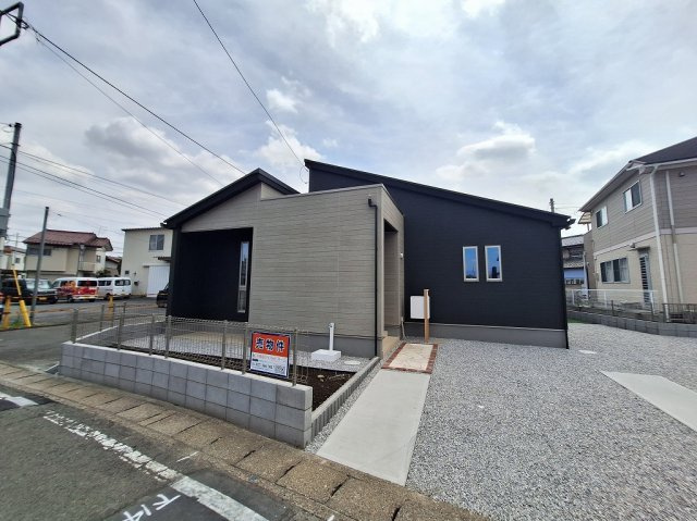 GRAFARE 高崎市上中居町3期 新築 1号棟の外観|現地撮影