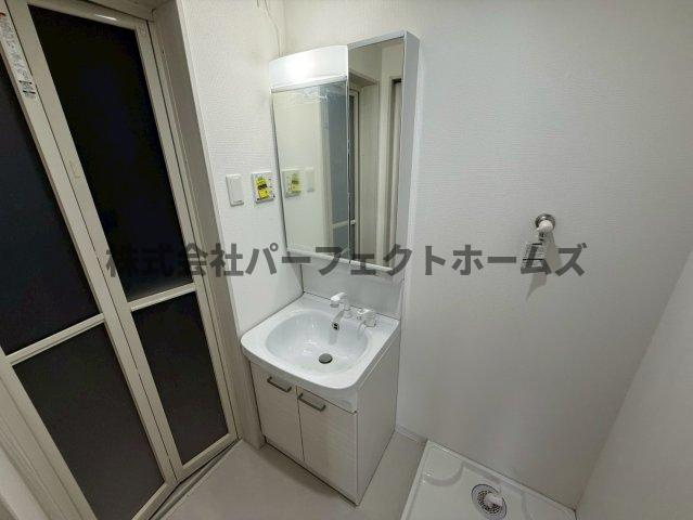 Tio寝屋川市駅の独立洗面台|独立洗面台です