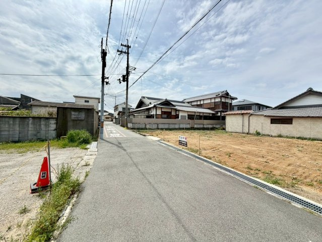 泉佐野市貝田町１丁目土地の前面道路含む現地写真|前面道路