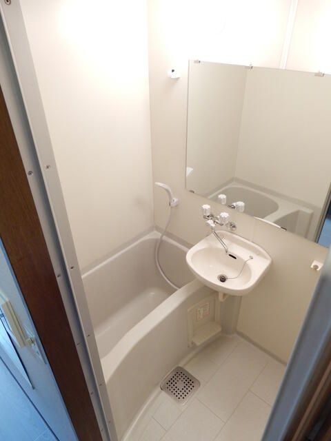 日神パレステージ御徒町第２の浴室