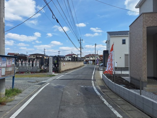 GRAFARE 高崎市上中居町3期 新築 3号棟の前面道路含む現地写真|現地撮影