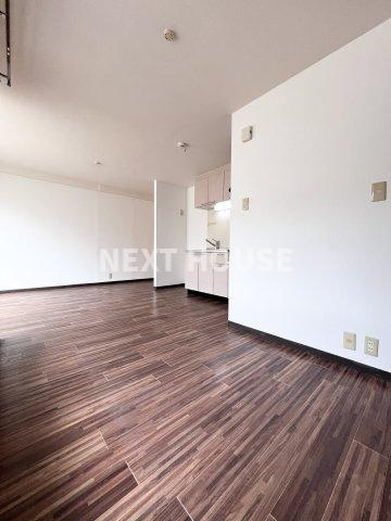 Navy.Bull IIの居間・リビング