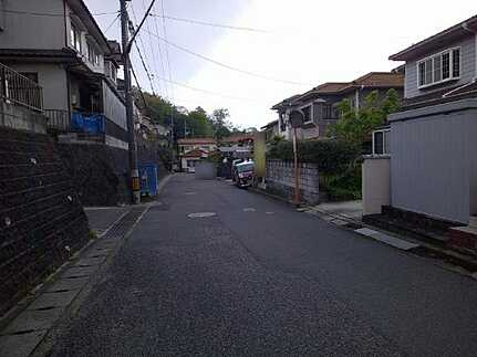 熊野町呉地5丁目の前面道路含む現地写真