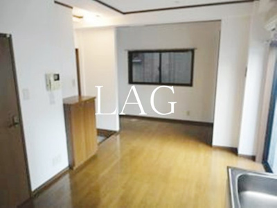 【居間・リビング】 | バンベール | 洋室のお部屋です。