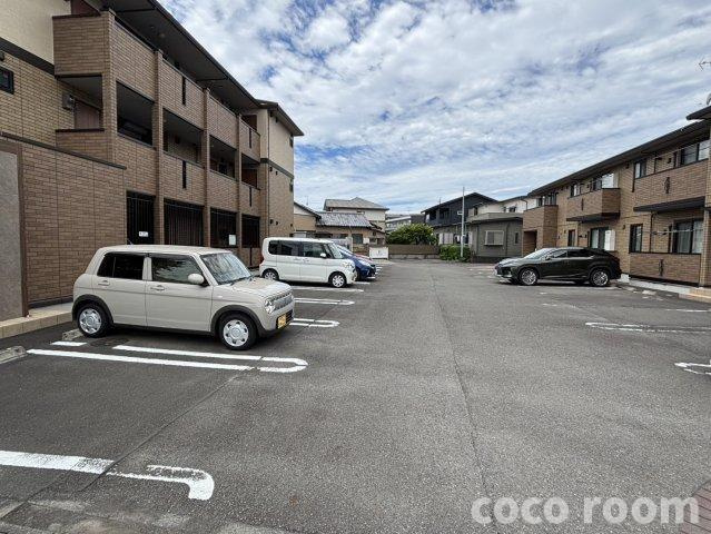カーサ フェリーチェの駐車場