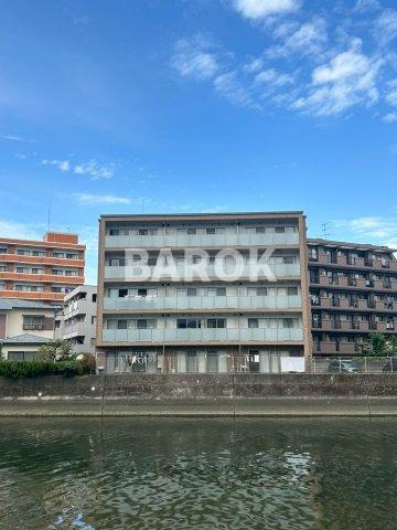 福岡市中央区鳥飼１丁目の賃貸マンションの外観