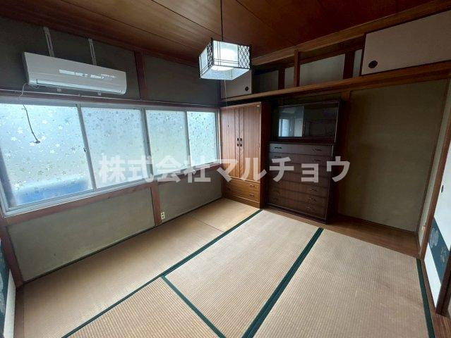 天神崎戸建の和室|来客時にも便利な和室付き