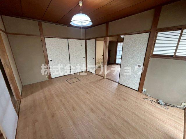 天神崎戸建の洋室|ゆったりした洋室です