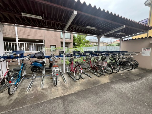 シティ武蔵藤沢　中古マンションの駐輪場