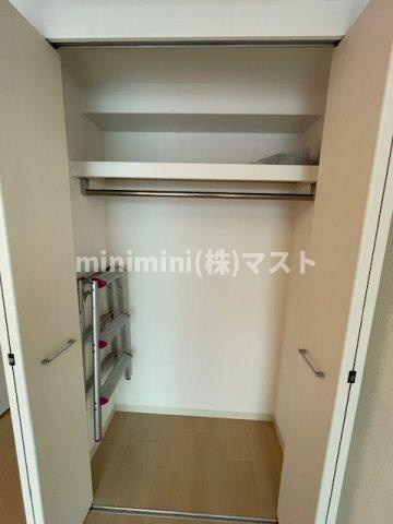 セレニテ本町ROJI02の収納