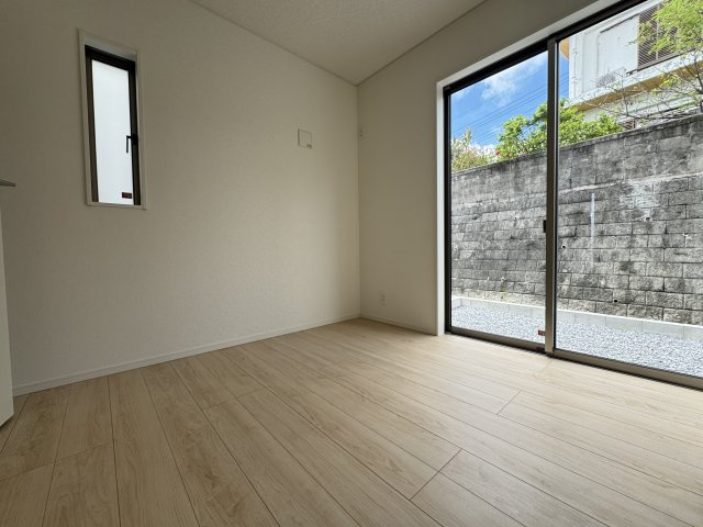 糸満市兼城　第4（全3棟）3号棟の独立洗面台|※同仕様写真です