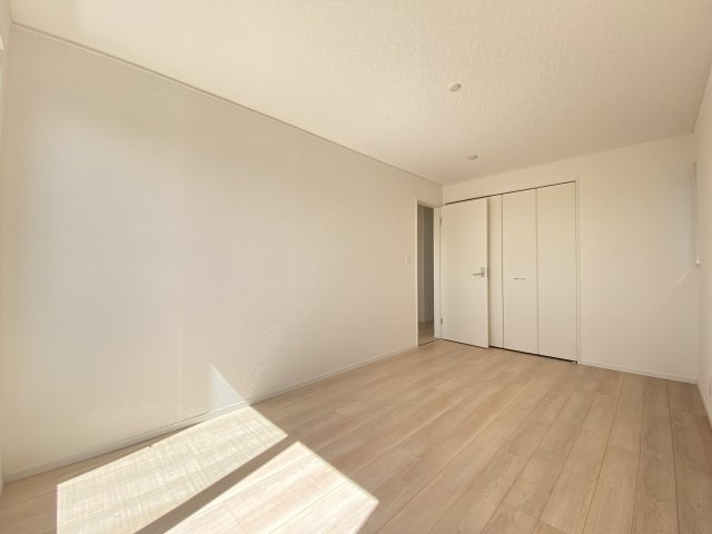 糸満市兼城　第4（全3棟）3号棟の洋室|※同仕様写真です