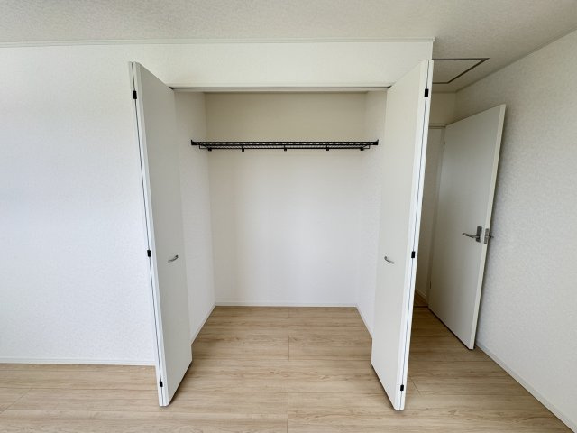 糸満市兼城　第4（全3棟）3号棟の洋室|※同仕様写真です