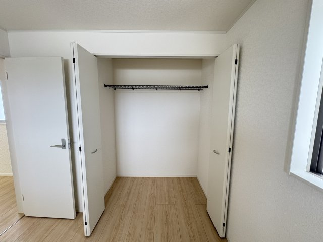 糸満市兼城　第4（全3棟）3号棟の収納|※同仕様写真です