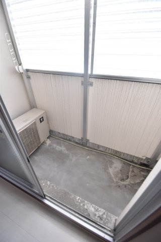大阪市都島区都島本通３丁目の賃貸マンションのバルコニー