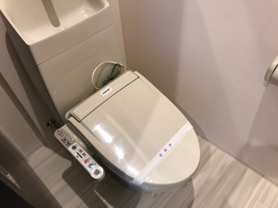 【トイレ】 | クレイドルさくら | 温水洗浄暖房便座