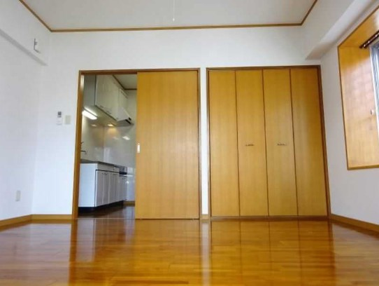 リリパトラ壺屋の内装