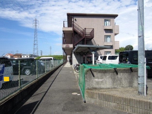 【エントランス】