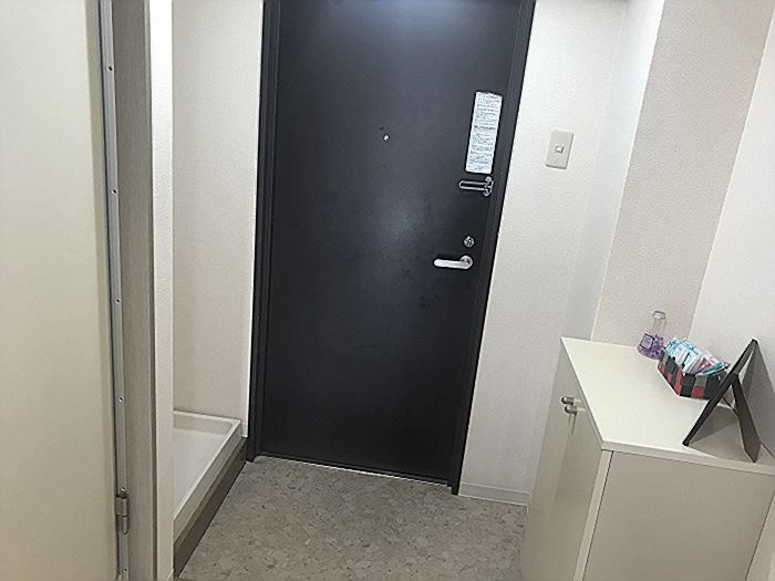 レイクヴュー堅田の玄関