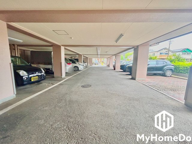 宝マンション楠第2の駐車場