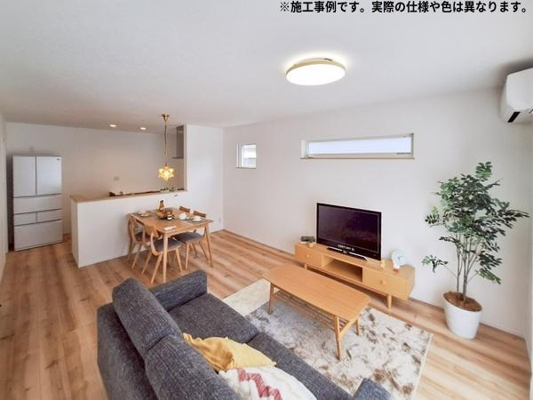 横田Ⅱ　NE新築の内観：施工例|リビング施工事例写真
※写真はイメージです。実際の向き・仕様とは異なる場合があります。