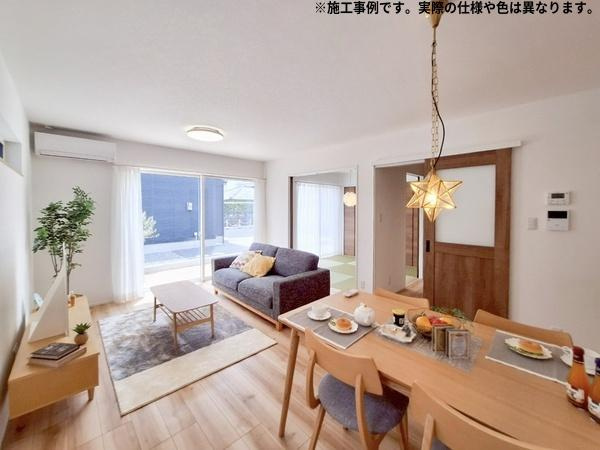 横田Ⅱ　NE新築の内観：施工例|リビング施工事例写真
※写真はイメージです。実際の向き・仕様とは異なる場合があります。