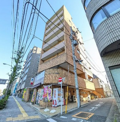 【外観】 | リッシェル飛鳥山 | 穏やかな風と陽光を導き、プライバシーに配慮された設計プランを採用し、居住性を一段と心地よいものにしています。