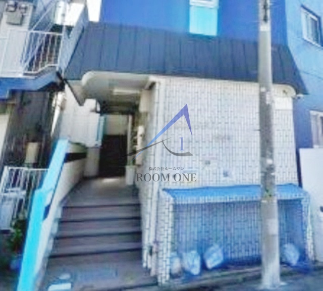 東宏ハイム西新宿 のエントランス|エントランスです。