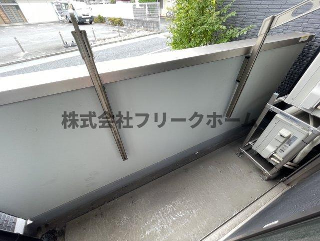 三鷹市牟礼６丁目の賃貸マンションのバルコニー