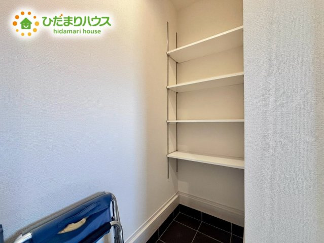 上尾市瓦葺　新築戸建　リーブル01の収納