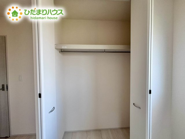 上尾市瓦葺　新築戸建　リーブル01の収納