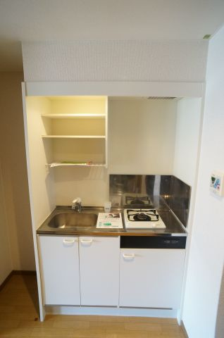 エクセレント宝塚東のキッチン|参考、同建物・反転間取りの号室