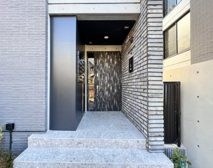 ＧＲＡＮ　ＰＡＳＥＯ　中目黒　Ｅａｓｔのエントランス