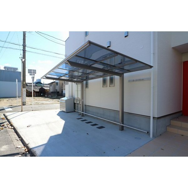 grandtic Etincelle(エタンセル)　名古屋市賃貸　仲介手数料無料の駐車場