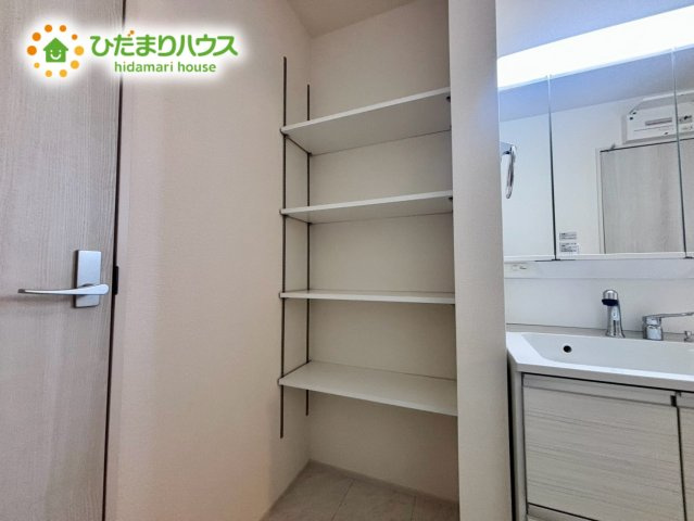 上尾市瓦葺　新築戸建　リーブル02の収納