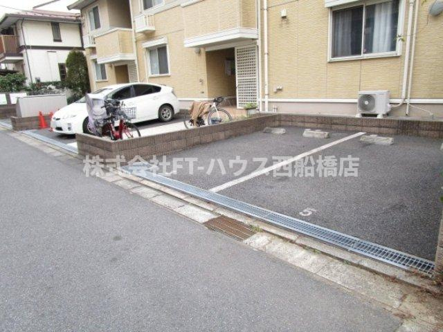 サンフルールの駐車場|駐車場（要空き確認）
