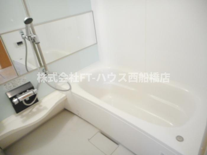 サンフルールの浴室|追い焚き給湯機能付き浴室