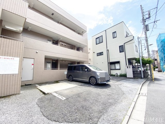 グランドメゾンオオツカの駐車場|駐車場です☆