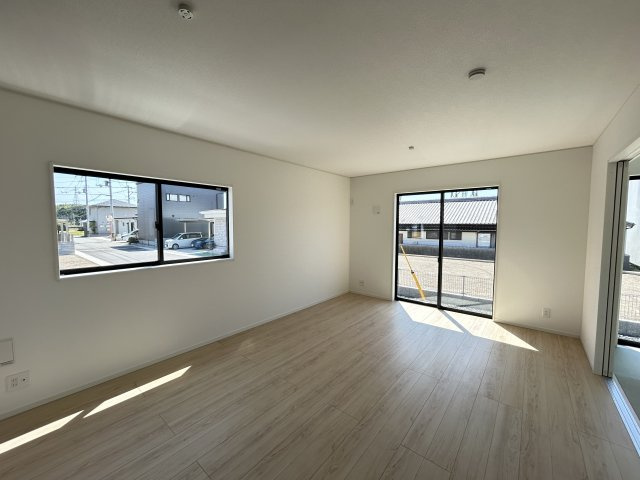 阿南市才見町建売第1②の居間・リビング