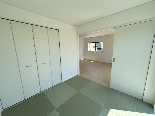 阿南市才見町建売第1②の和室