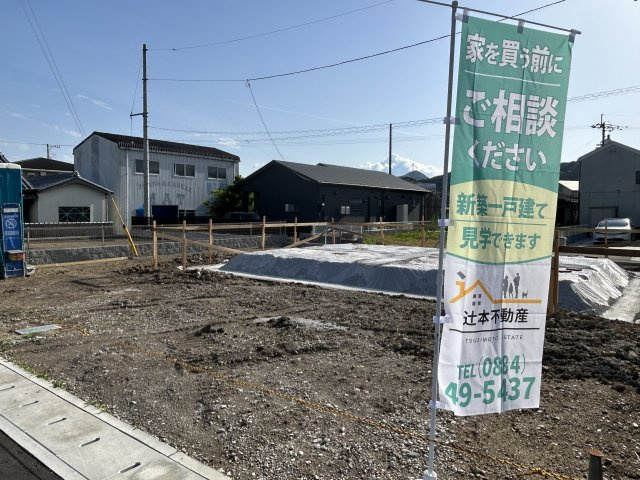 阿南市才見町建売第1②の外観