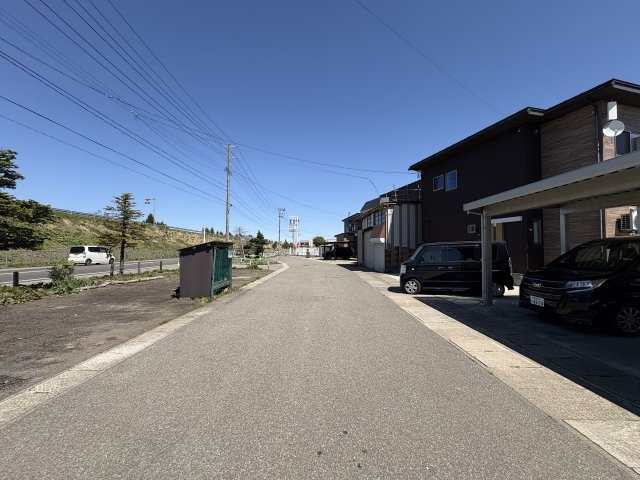  | 【建築条件なし】湯沢市清水町２丁目の解体更地渡し 73.47坪 住宅用地 旗竿地