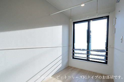 メゾンＨＩＫＡＲＩのその他|サンルームです