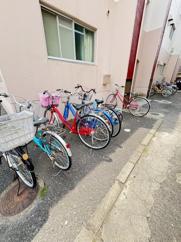 熊野マンションの駐車場